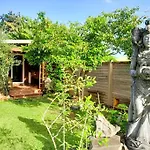 Magnifique Maison & Bungalow En Bois Dans Jardin Tropical Proche Rivieres Et Foret