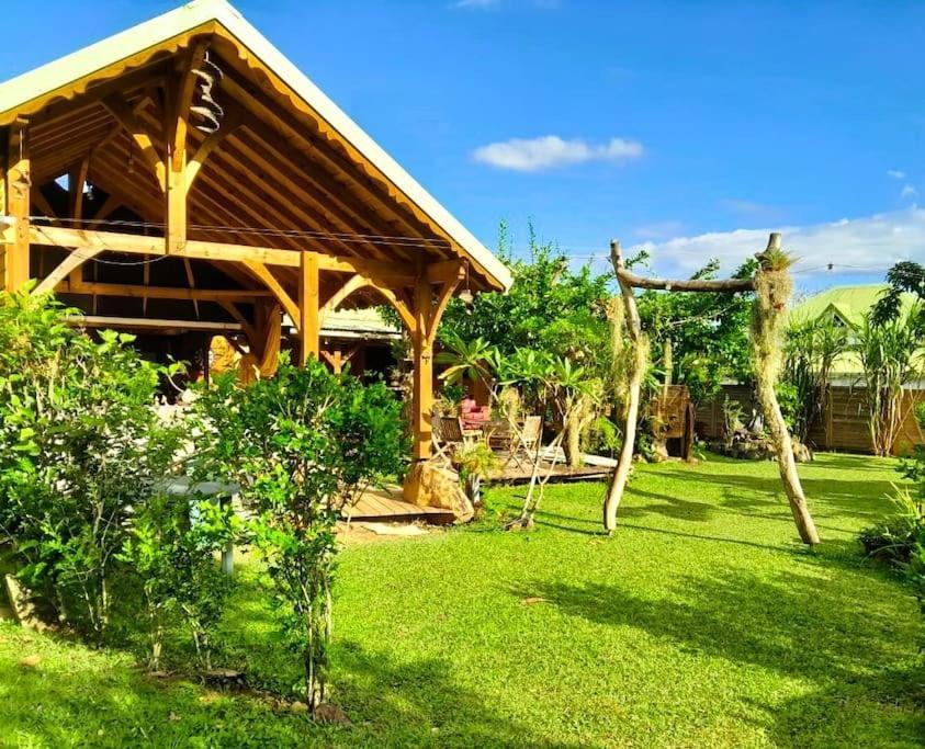 Hébergement de vacances Magnifique Maison & En Bois Dans Jardin Tropical Proche Rivieres Et Foret